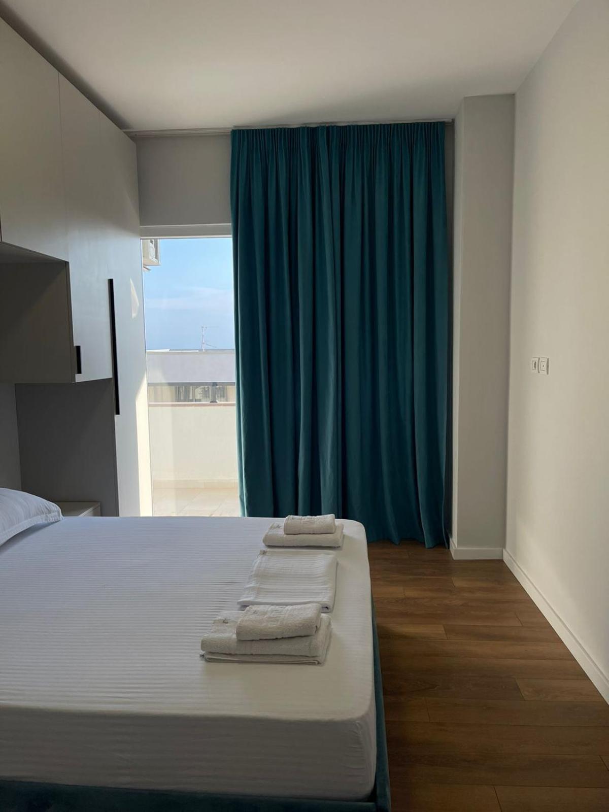 Jur Apartment Дуррес Экстерьер фото