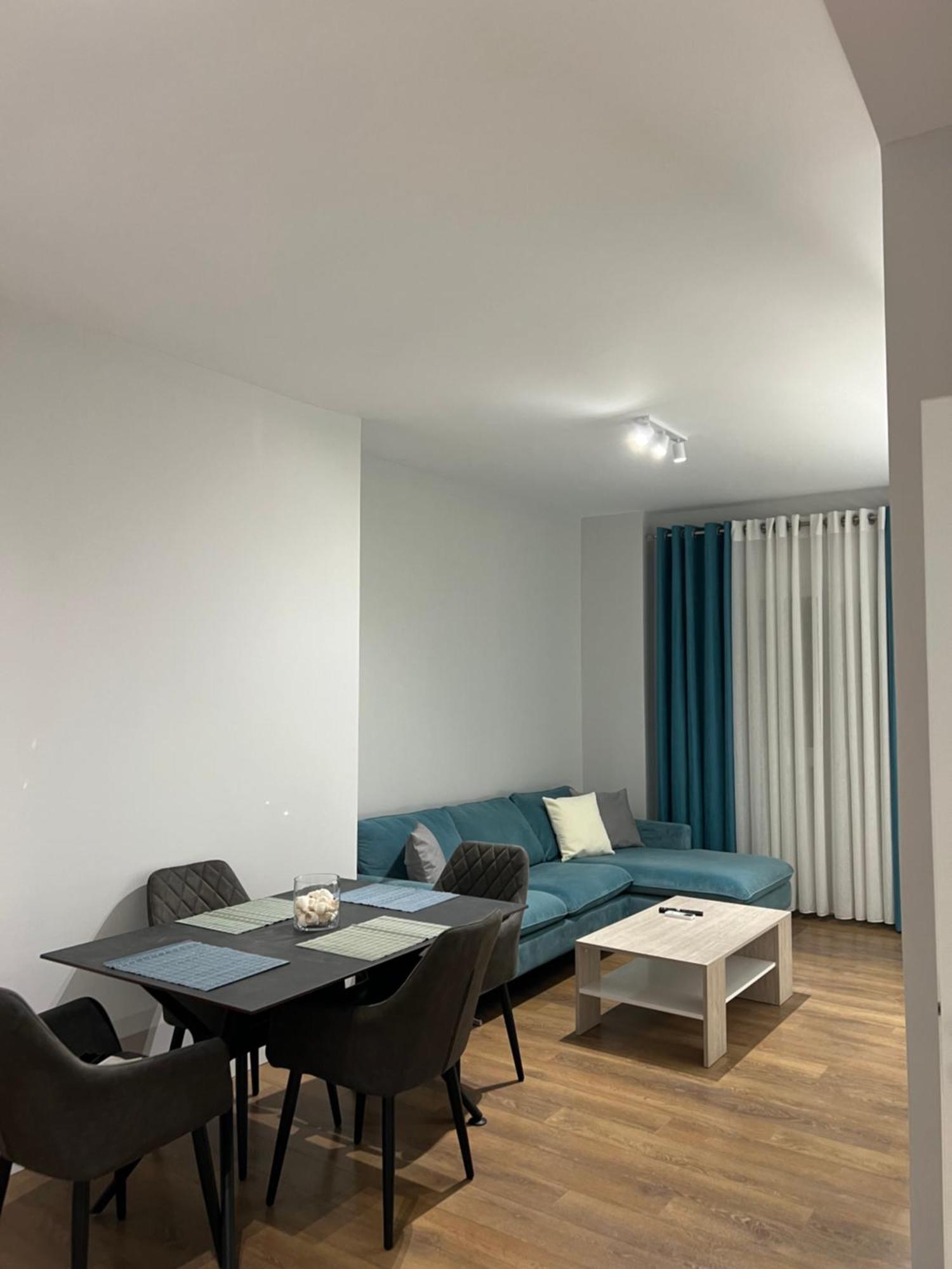 Jur Apartment Дуррес Экстерьер фото