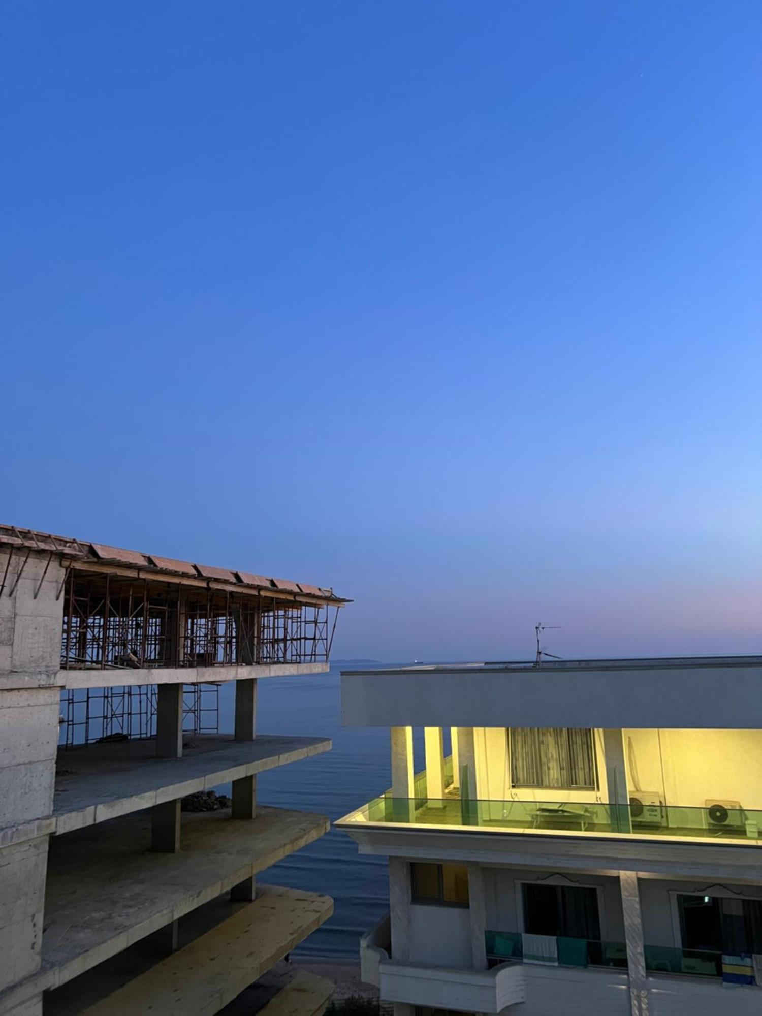 Jur Apartment Дуррес Экстерьер фото
